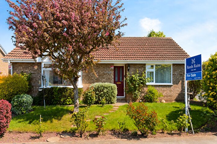 2 Bedroom Bungalow For Sale In Dane Avenue, Thorpe Willoughby, Selby, North Yorkshire, YO8