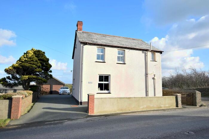3 Bedroom Detached House To Rent In Bridgerule, Holsworthy, EX22