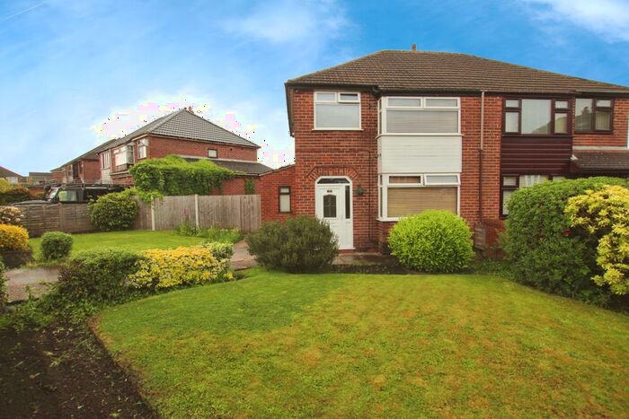 3 Bedroom Semi-Detached House To Rent In Loweswater Crescent, Haydock, WA11