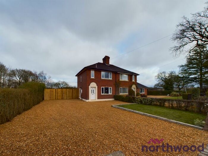 3 Bedroom Semi-Detached House For Sale In Rose Cottages, Congleton, CW12