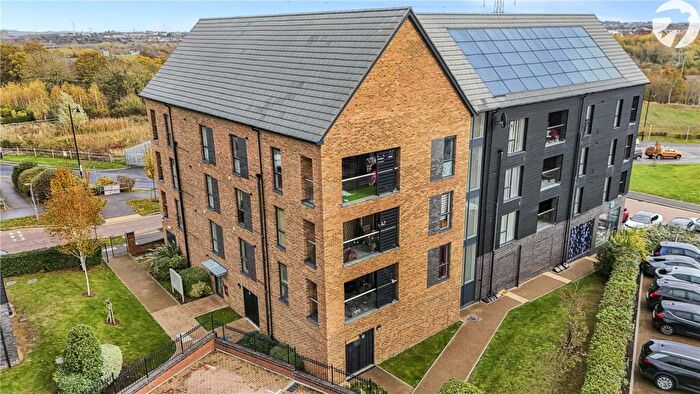 2 Bedroom Flat For Sale In Mortimer Square, Weldon, Ebbsfleet Valley, Swanscombe, DA10