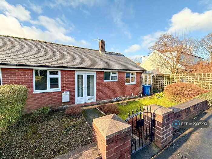 2 Bedroom Bungalow To Rent In Willow Avenue, Rawtenstall, BB4