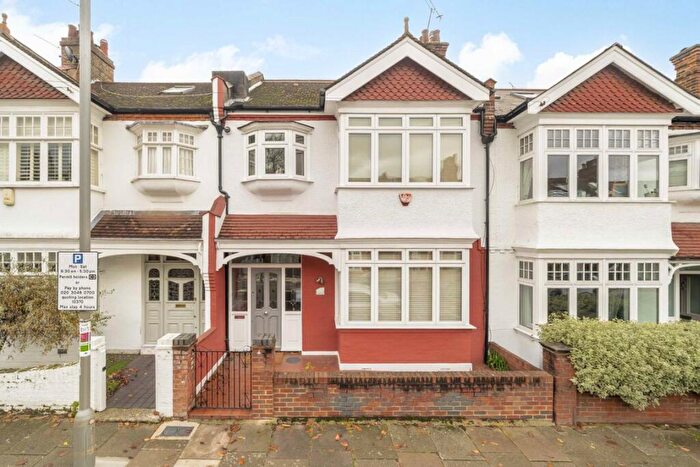 4 Bedroom House For Sale In Canford Road, Between The Commons, SW11