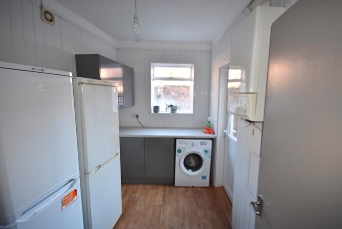 5 Bedroom End Of Terrace House To Rent In Salisbury Gardens, Jesmond Vale, NE2