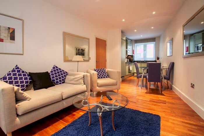 1 Bedroom Flat To Rent In Pepys Street, City Of London, EC3N