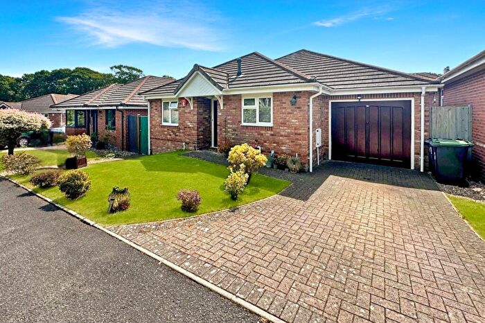 2 Bedroom Bungalow For Sale In May Gardens, Walkford, Dorset., BH23