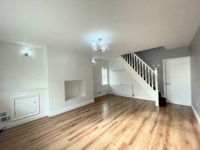 2 Bedroom End Of Terrace House To Rent In Wood Street, Westhoughton, BL5