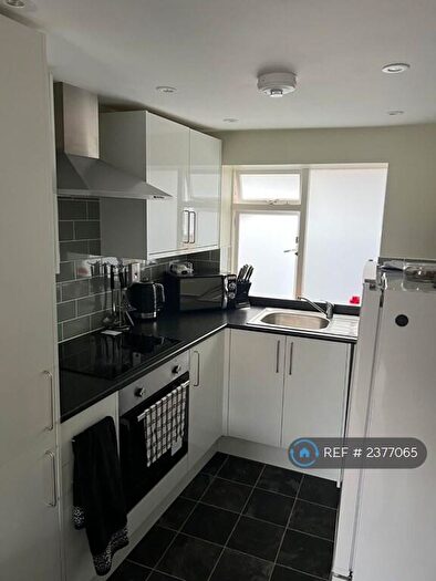 1 Bedroom Flat To Rent In High Street, Andover, SP10