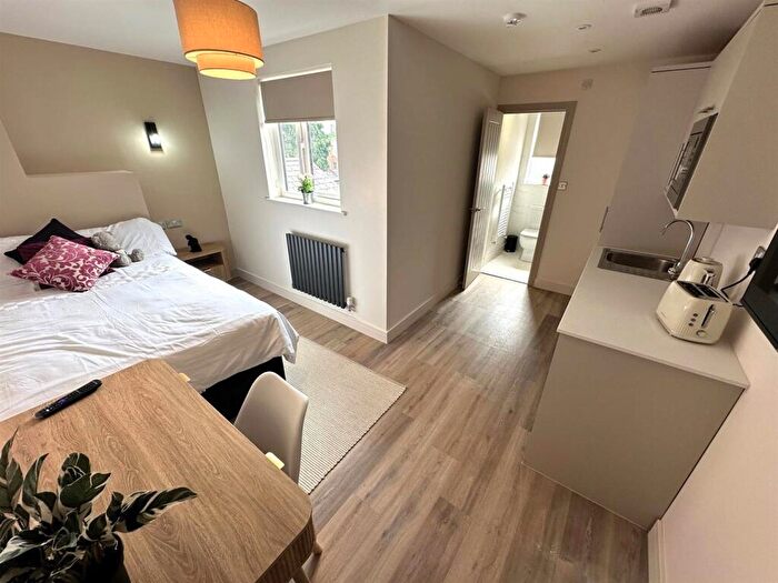 Studio To Rent In Burton Road, Derby, DE23