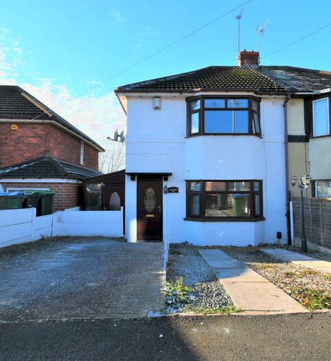 2 Bedroom Semi-Detached House To Rent In Lakeside Road, West Bromwich, B70