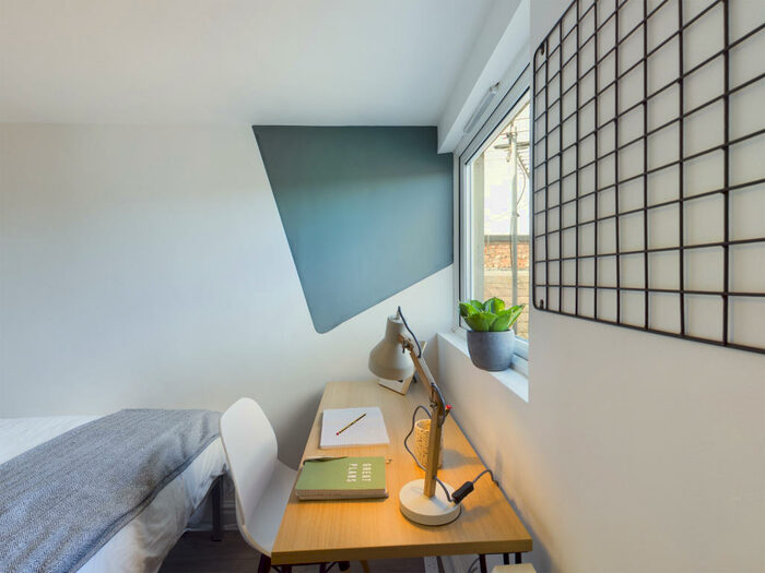 7 Bedroom Flat To Rent In Ruskin Avenue, Manchester, Manchester, M14