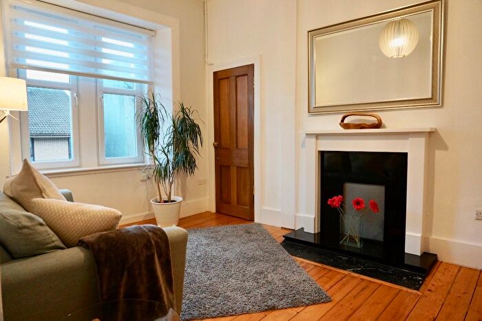 1 Bedroom Flat To Rent In Downfield Place, Dalry, Edinburgh, EH11