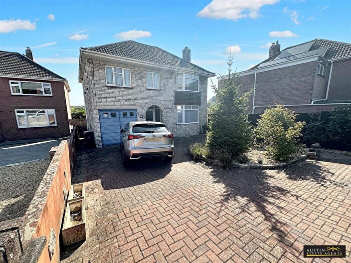 4 Bedroom Detached House For Sale In Ambleside, Radipole, Weymouth, Dorset, DT3