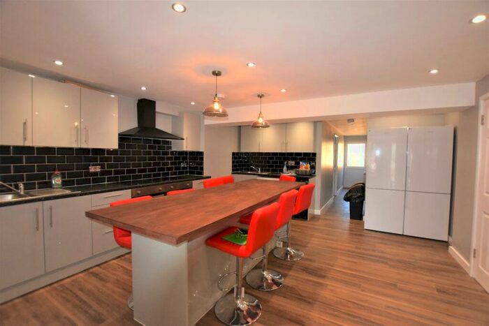 1 Bedroom Semi-Detached House To Rent In Green Dell, Canterbury, CT2