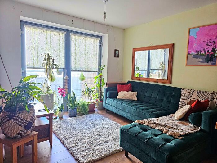 1 Bedroom Flat To Rent In Flat, Kings Quarter Apartments, Charles Street, Bristol, BS1