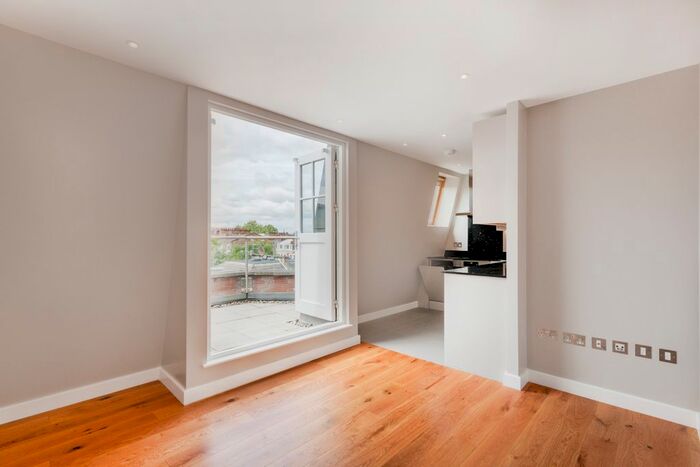 1 Bedroom Flat To Rent In Earls Court Road, London, SW5