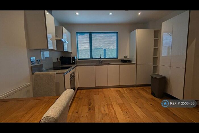 2 Bedroom Flat To Rent In Plender Street, London, NW1