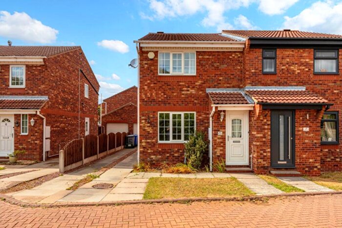 3 Bedroom Semi-Detached House For Sale In Meadowgates, Bolton-upon-Dearne, Rotherham, S63