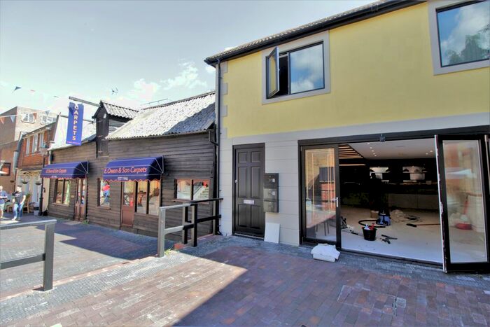 1 Bedroom Flat To Rent In High Street, Guildford, Surrey, GU1