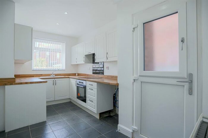 2 Bedroom House To Rent In Francis Street, Blackburn, BB2