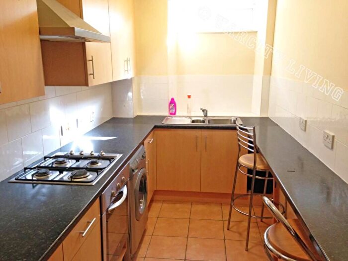 1 Bedroom Apartment To Rent In High Street, Bangor, LL57