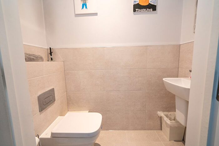 3 Bedroom Terraced House For Sale In Church Lane, Aston Clinton, Aylesbury, HP22