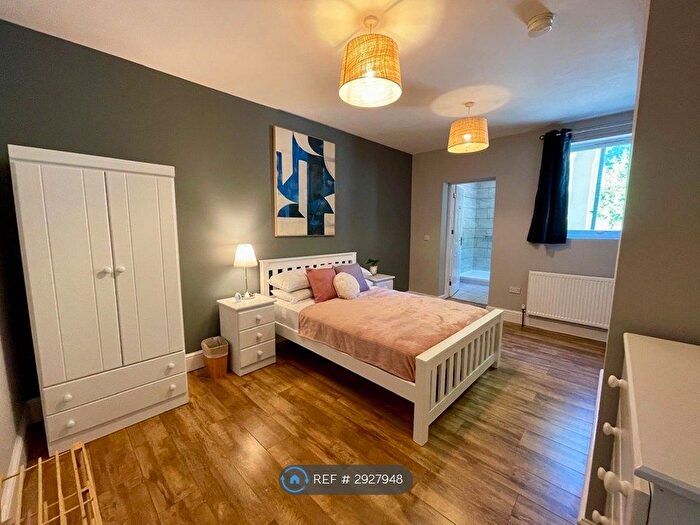 1 Bedroom Flat To Rent In Himley Road, Dudley, DY1