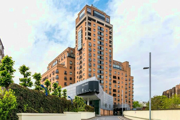 2 Bedroom Flat To Rent In Cromwell Road, South Kensington, London, SW7