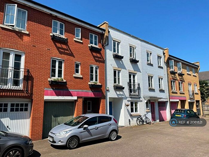 6 Bedroom Terraced House To Rent In Edgar Wallace Close, London, SE15