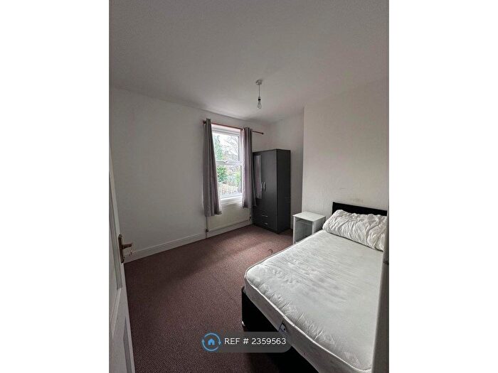 3 Bedroom Terraced House To Rent In Worcest Street, Rugby, CV21