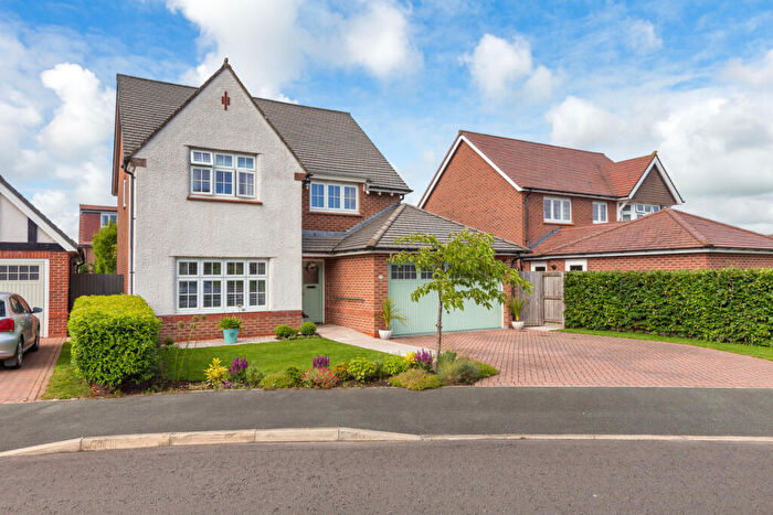 4 Bedroom Detached House For Sale In North View Fold, Preston, PR4
