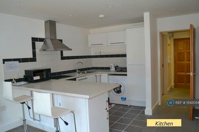 2 Bedroom Flat To Rent In Stafford Road, Wallington, SM6