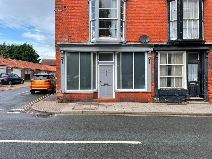 1 Bedroom Apartment To Rent In West Street, Alford, LN13