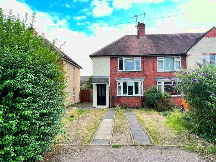 2 Bedroom Semi-Detached House To Rent In Welland Park Road, Market Harborough, LE16