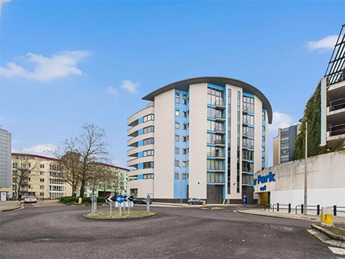 1 Bedroom Apartment For Sale In Waverley House, BS1