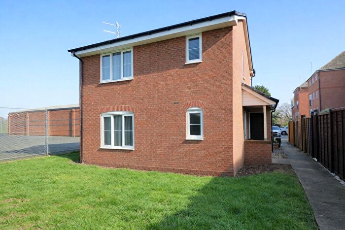 1 Bedroom Flat To Rent In Holly Tree House, Fazeley, Tamworth, B78