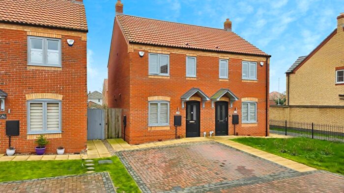 2 Bedroom Semi Detached House For Sale In Oakwood Close, Quarrington, Sleaford, NG34