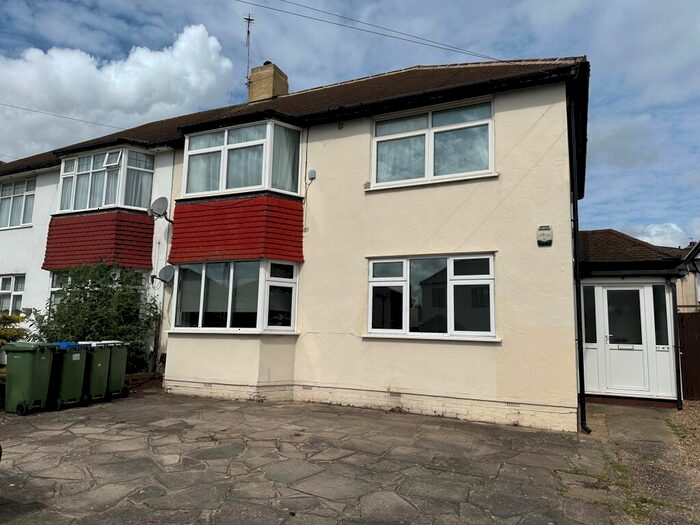 2 Bedroom Flat To Rent In Longlands Rd, Bexley, Sidcup, DA15