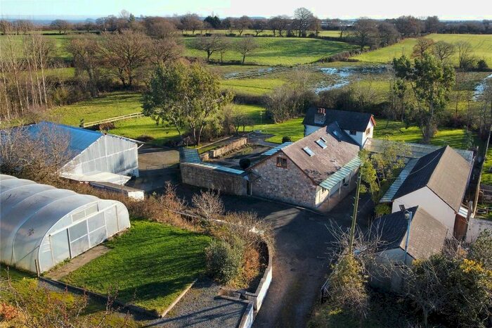 6 Bedroom Detached House For Sale In Rhyddyn Hill, Caergwrle, Wrexham, Flintshire, LL12