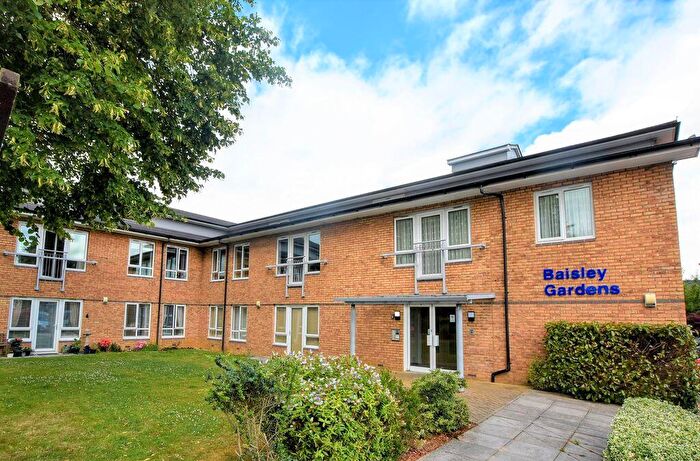 2 Bedroom Flat For Sale In Baisley Gardens, Milton Keynes, MK2