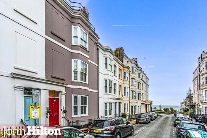 3 Bedroom Apartment For Sale In Devonshire Place, Brighton, East Sussex, BN2