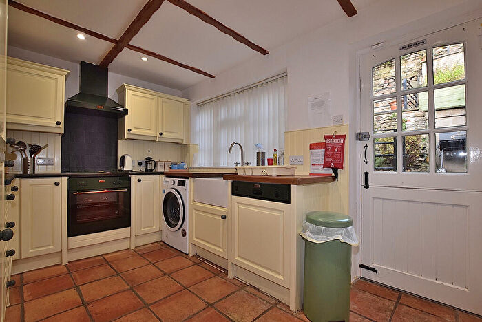2 Bedroom Cottage To Rent In The Green, Richmond, DL10