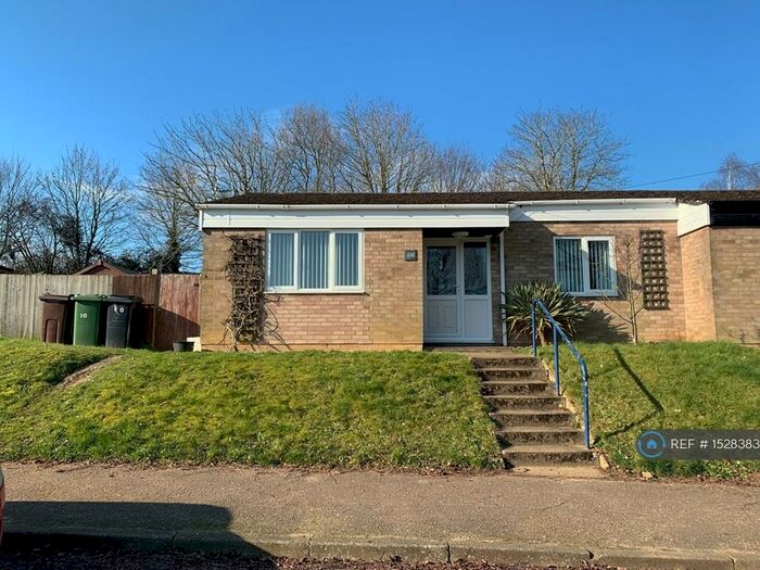 2 Bedroom Bungalow To Rent In School Close, Kenninghall, Norwich, NR16