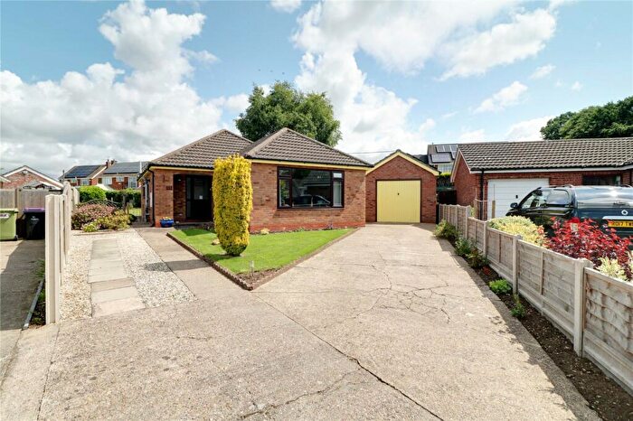 3 Bedroom Bungalow For Sale In Newbolt Close, Caistor, Market Rasen, Lincolnshire, LN7