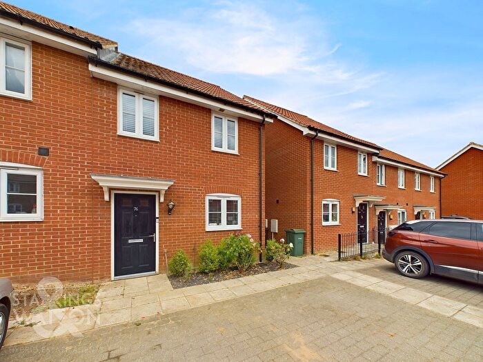 2 Bedroom Semi-Detached House For Sale In Oak Avenue, Loddon, Norwich, NR14