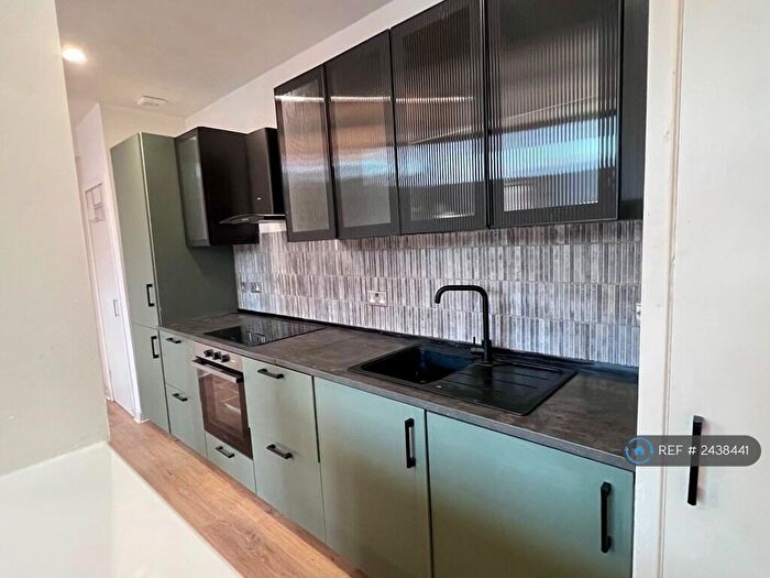 1 Bedroom Flat To Rent In Candleriggs, Glasgow, G1