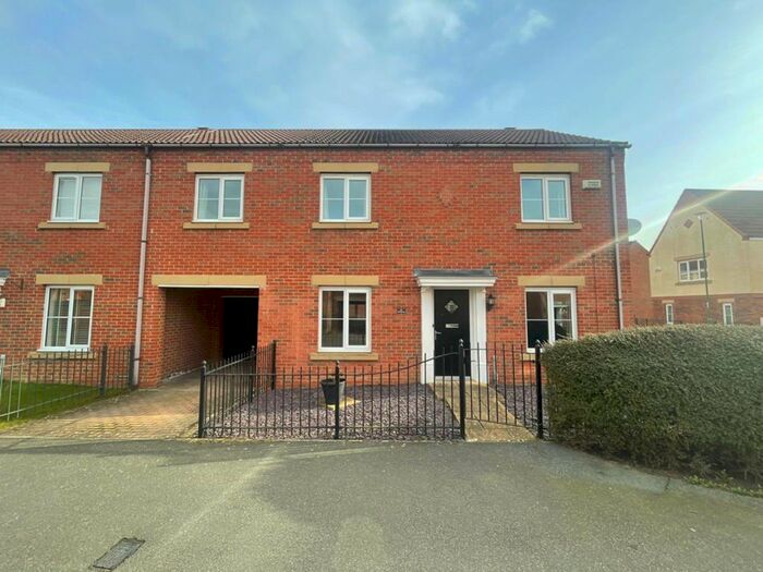 5 Bedroom Property To Rent In Collingsway, Darlington, DL2