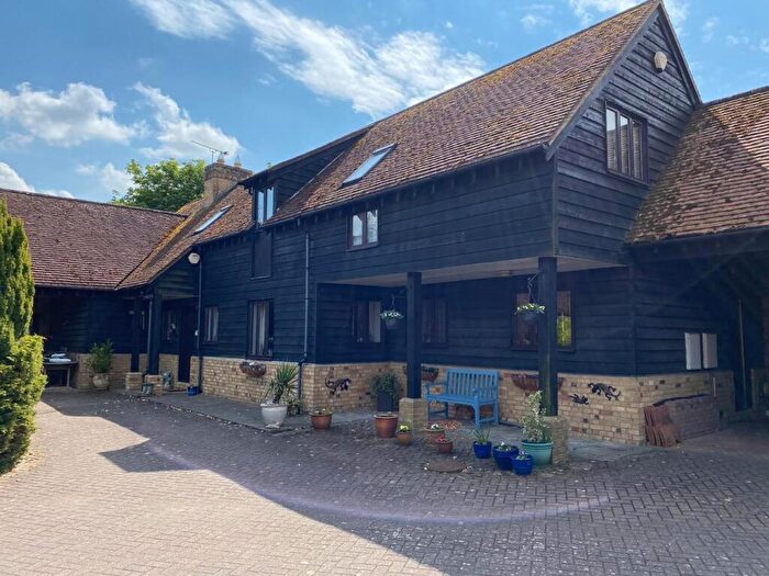 5 Bedroom Detached House For Sale In Church Street, Clifton, Shefford, SG17