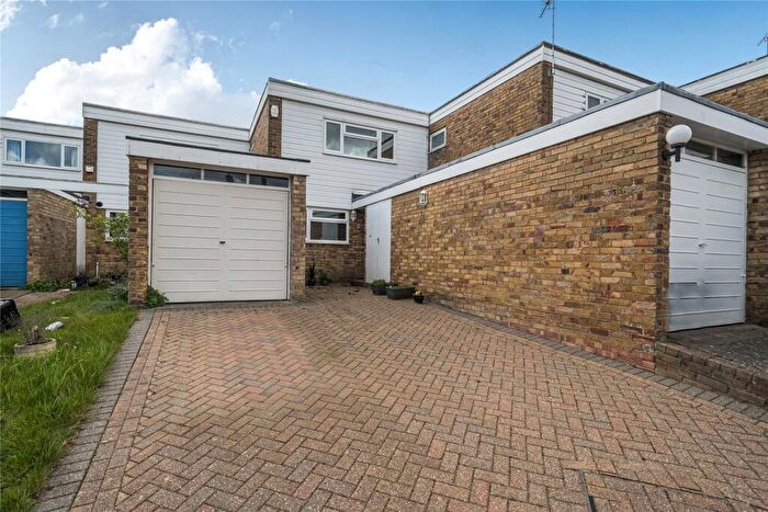 3 Bedroom Terraced House For Sale In Ferndown Avenue, Orpington, BR6