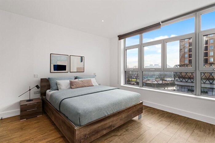 1 Bedroom Apartment To Rent In Rathbone Market, Barking Road, London, E16